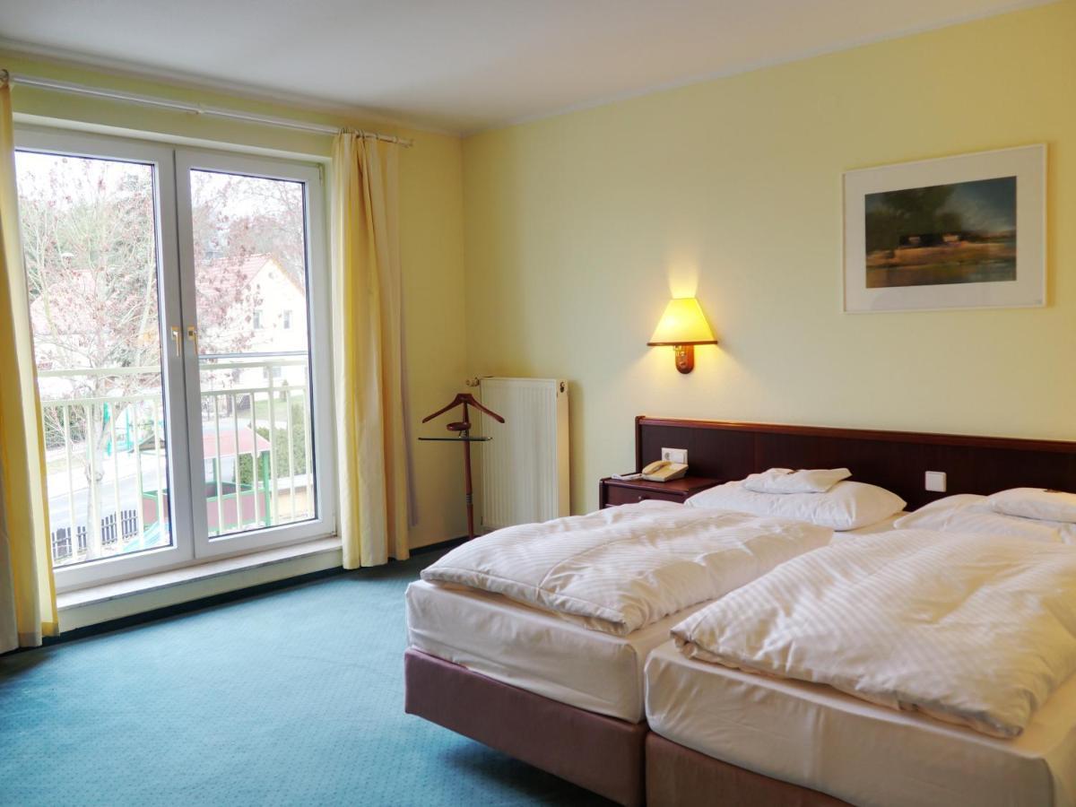 Heidehotel Lubast Bagian luar foto