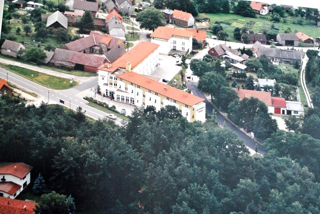Heidehotel Lubast Bagian luar foto