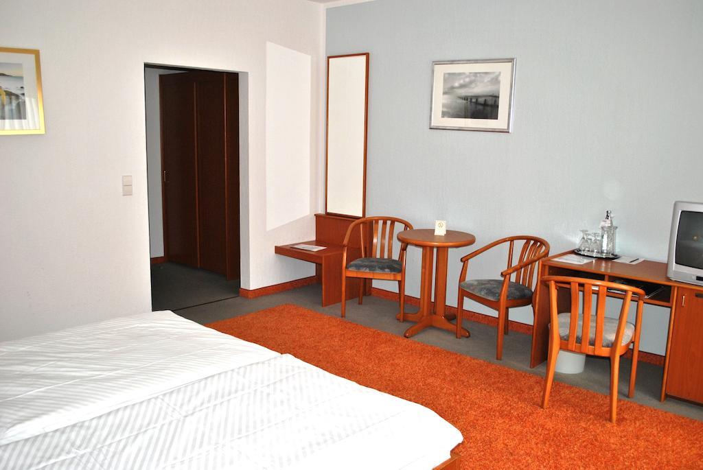 Heidehotel Lubast Ruang foto