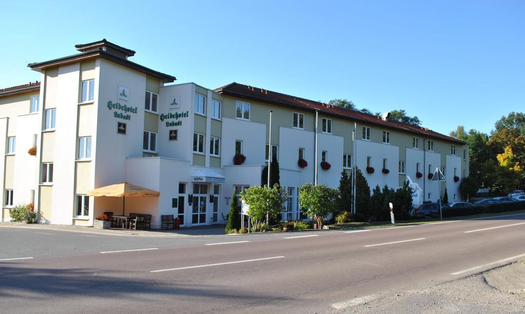 Heidehotel Lubast Bagian luar foto